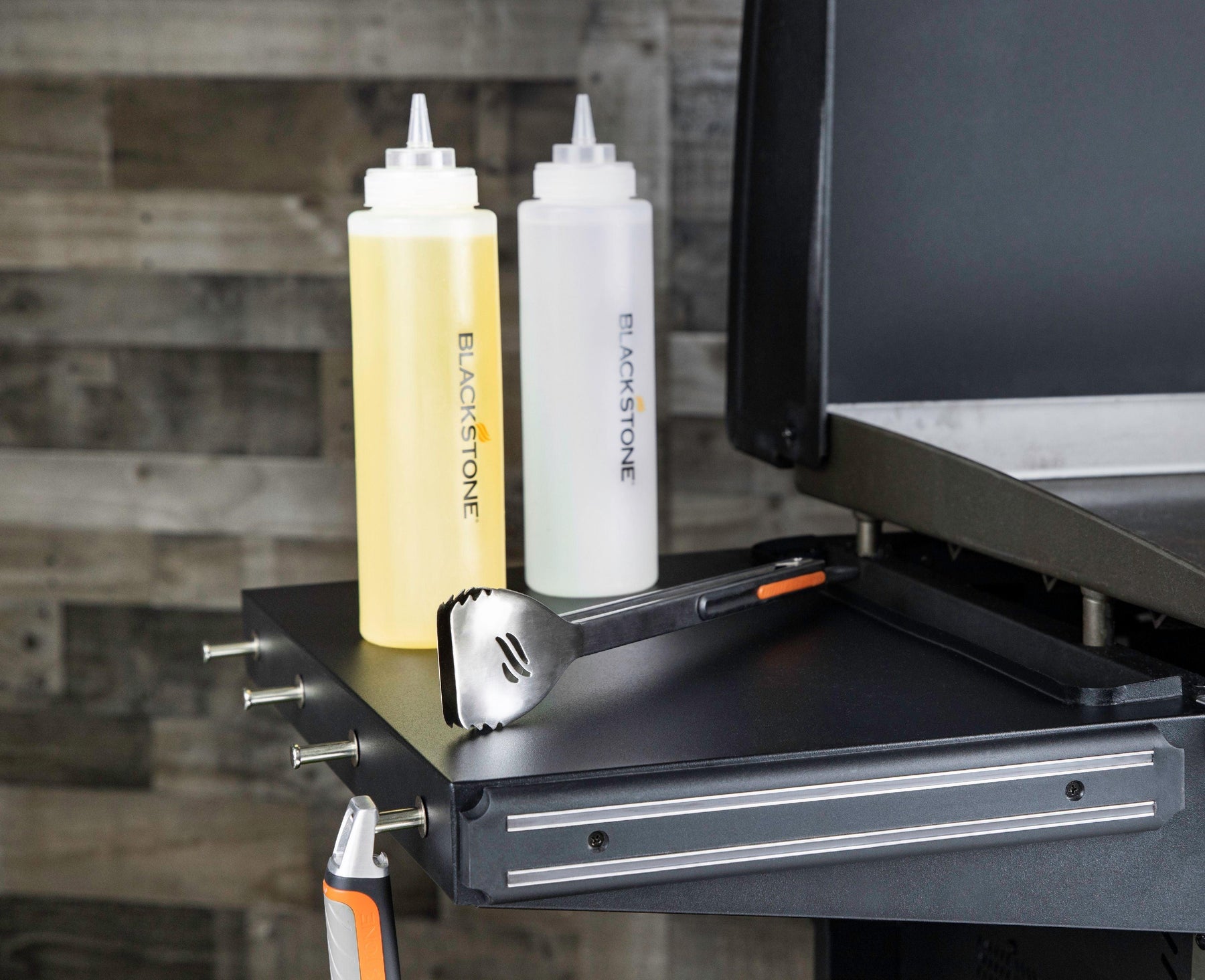 Blackstone 4Burner 36" Griddle With Air Fryer and Hood Super Arbor